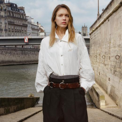 GOODBAI 916 褶皱肌理翻领贝壳扣轻薄长袖衬衫 商品图0