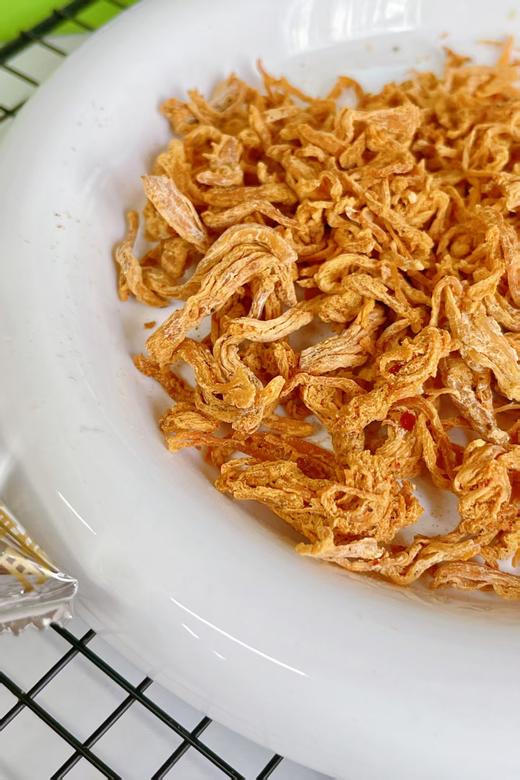 一口酥脆😋满嘴肉香，好吃到舔手指👉【天鲜萌·香酥肉松条】香辣味&原味两口味🉑选の💥挑食小孩配粥喝两碗❗️ 商品图11