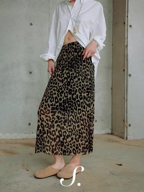 shyshystill/shy202411018/轻薄飘逸自由感豹纹纱质直筒半裙