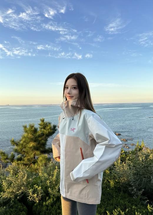 MG34- 始祖鸟 LW拼接款 冲锋衣（MG） 商品图5