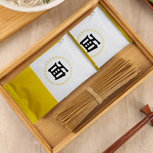【燕麦世家】白城燕麦泡面礼盒80g*30袋 泡食粗粮方便面可煮可泡速食杂粮代餐 商品图1
