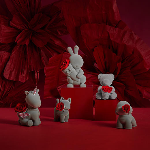 【永生公仔】ROSEONLY诺誓 永生玫瑰 守爱狗 甜心兔 告白熊 嘻嘻猫 公仔玫瑰花礼盒 送爱人女友礼物 商品图1