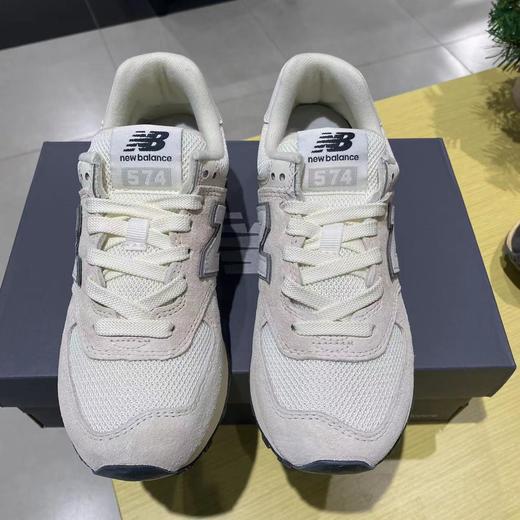 【云粉节】 【8.5折】7楼 NewBalance男女复古轻便缓震舒适休闲运动鞋 吊牌价：699元现价：594元 商品图2