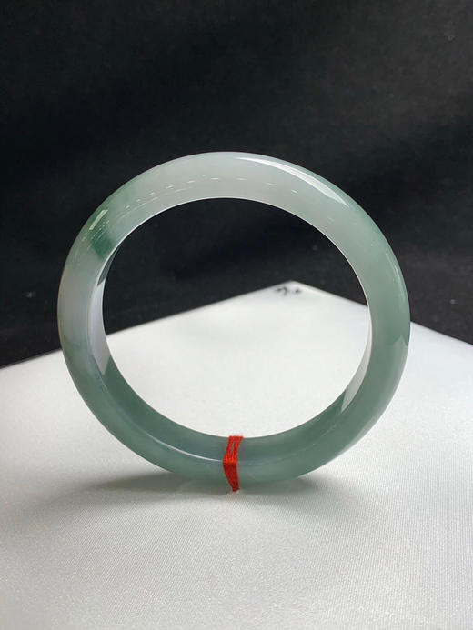 620671，59.6圈口，糯化油青正圈平安镯，底子胶润 商品图3