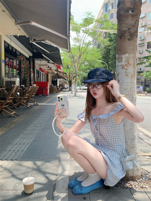 <曾小咸推荐>现货秒杀！卖完不补 ！微信打折价！蓝色格纹木耳边花苞连衣裙 日常199.99 立减100 秒杀99.99！ 商品图5