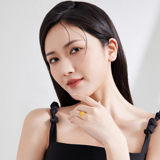 周六福5G黄金戒指女计价足金爆闪方糖手饰节日礼物官方旗舰店 商品图4