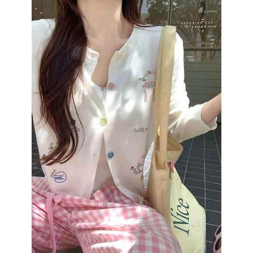 <曾小咸推荐>韩系温柔猫咪绣花针织开衫防晒衫 商品图2