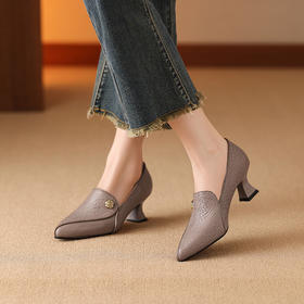 【预售5天】新款百搭优雅尖头粗跟中跟简约风洋气深口单鞋SY&h505