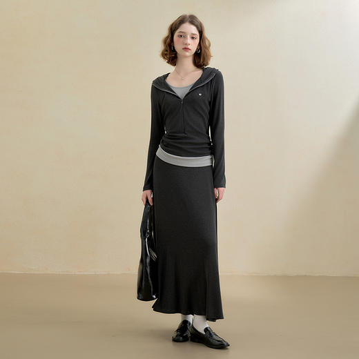 西遇慵懒风休闲套装女秋季假两件连帽上衣A字半身裙休闲裤V2651135/V2651133/V2651134 商品图1