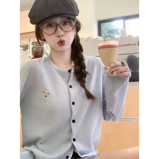 【149元任选2件】最后一波现货！慵懒刺绣圆领长袖针织开衫上衣 商品图0