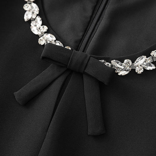 「高货wl」全新升级【铂金会员330/天猫439/差价109】(92650)洛诗琳法式千金风重工钉钻连衣裙2025夏季收腰显瘦裙子女 商品图3