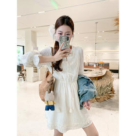 <曾小咸推荐>韩系初恋温柔风白色长袖连衣裙