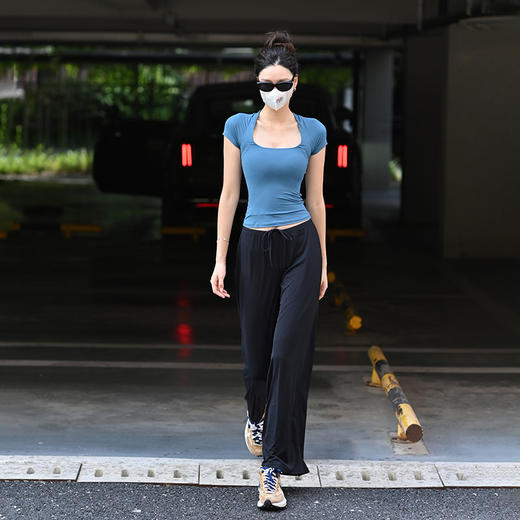 Beemen凉感阔腿低腰运动长裤女 抗菌宽松显瘦 垂坠直筒  裸感丝滑薄款 日常可穿 商品图3