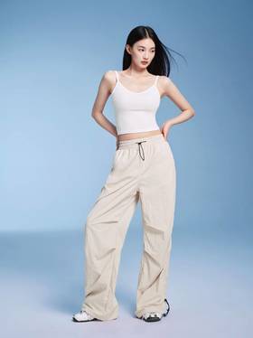 辣妹必备清凉穿搭公式！