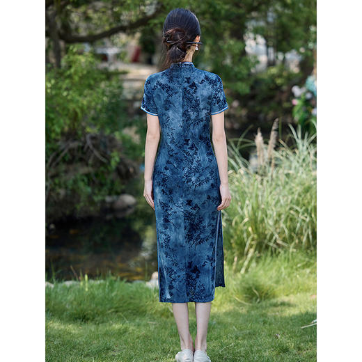 ＬＳＢ3918新中式改良旗袍蓝色植绒修身显瘦年轻款复古民国风2025年夏季新款 商品图4