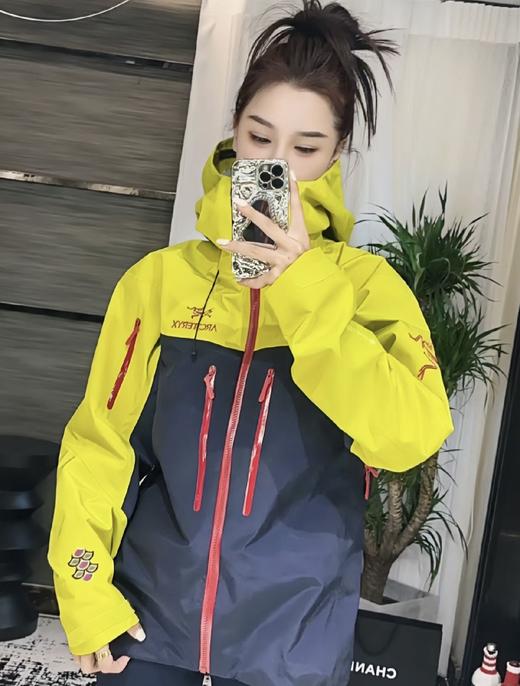 MG40-始祖鸟 龙年限定系列 冲锋衣（MG） 商品图6