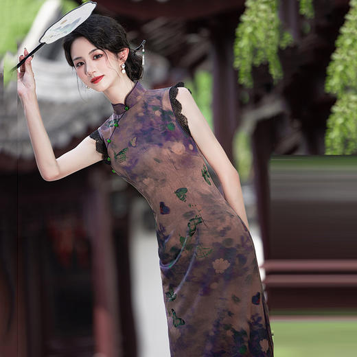 SC21780紫色显瘦国风新中式长款改良旗袍2025新款少女老上海复古修身夏季 商品图2