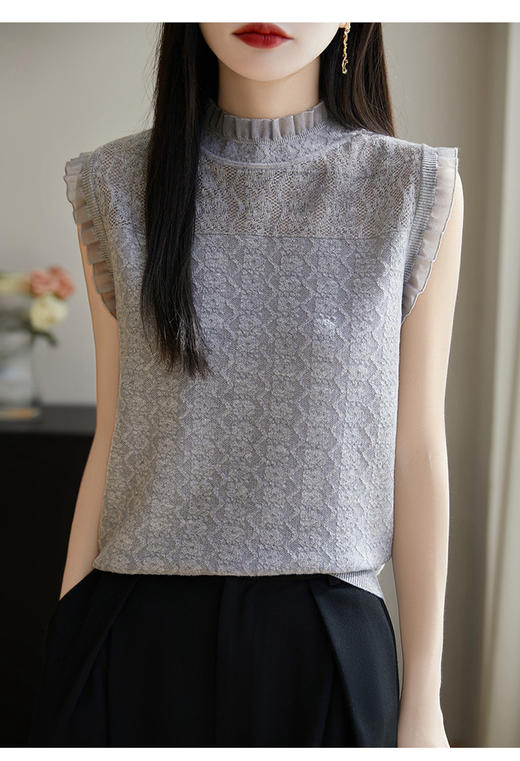 【预售3天】PY 女神前幅镂空木耳边背心 &NS5009 商品图5