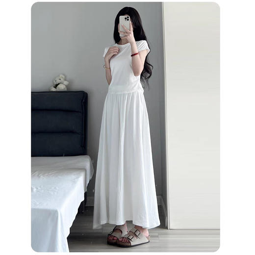 【垂顺显瘦❗冰丝百褶裙】夏季尝鲜新穿搭，出街回头率满满，好穿不挑人，百搭亲肤舒适，夏季薄款新款高腰醋酸褶皱a字大摆中长裙L 商品图0