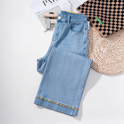 「自」全新升级【铂金会员183/天猫239/差价56】(15102)洛诗琳新中式刺绣款薄款牛仔裤2025夏季显瘦直筒九分裤女 商品图2