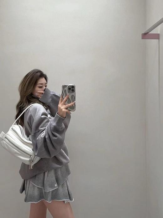 Acne 25Fw早秋新款 学院风徽标印花休闲落肩高领卫衣（ZY*MM） 商品图1