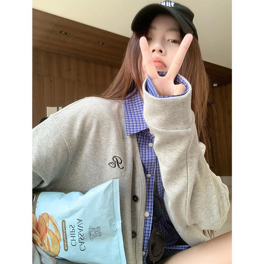 <曾小咸推荐>2.23现货秒杀 ！微信超特价！韩系刺绣v领卫衣 日常169.99 立减80 秒杀89.99！！ 商品图2