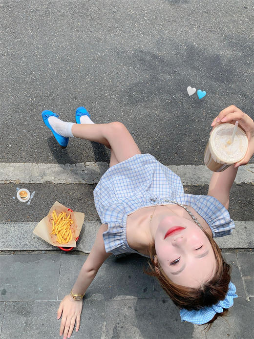 <曾小咸推荐>现货秒杀！卖完不补 ！微信打折价！蓝色格纹木耳边花苞连衣裙 日常199.99 立减100 秒杀99.99！ 商品图9