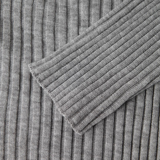 【商场同款】诗凡黎格雷系天丝针织2025夏新款V领上衣女3G5231921 商品图4