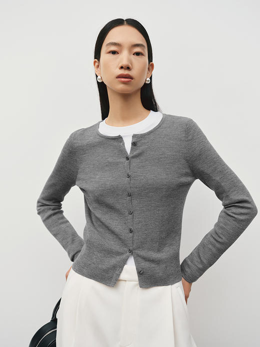 60支极细美丽诺羊毛圆领坑条开衫FJ5019243 商品图13