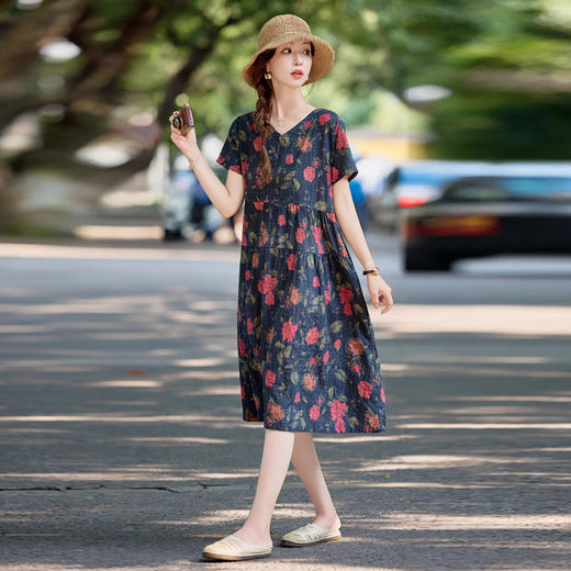 法式复古印花显瘦系带连衣裙，时尚气质新品女V领连衣裙HR-YWL1955 商品图2