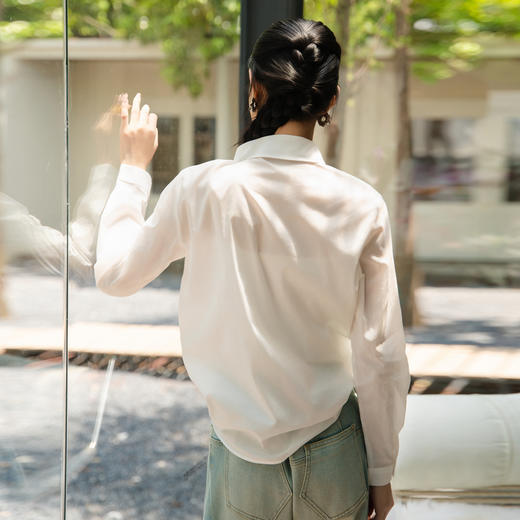 谜底花色衬衫长袖女士2025秋季新款复古风拼接修身衬衣257MC7788 商品图2