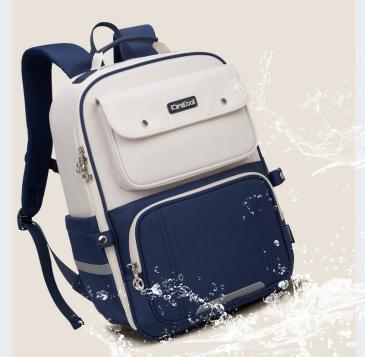 【开学季】KVG品牌 护脊超轻儿童书包 大容量减负双肩包   健康护脊 减压减负 1-6年级 商品图4