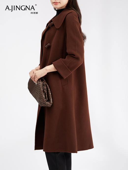 【商城同款】阿菁娜全绵羊毛牛角扣翻领大衣F30D211081 商品图3