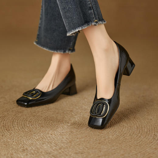 【预售5天】法式复古浅口单鞋，真皮方头金属扣小皮鞋通勤职业工作鞋HP&A2654 商品图0