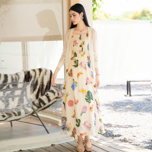 谜底苎麻连衣裙长裙2025秋季新款复古水果印花吊带裙子257ML7843 商品图1