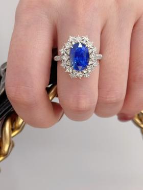 5.02ct刻面蓝宝石戒指