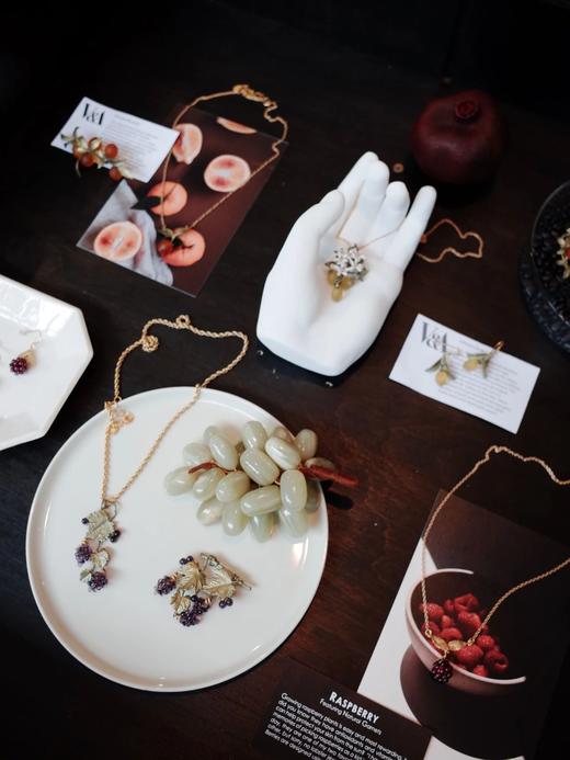 艺术家联名限量-【Michael Michaud】夏日水果系列饰物 2025新款 商品图0