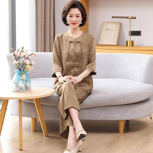 W503-D155-86-138岁60妈妈夏装套装国风短袖中老年女奶奶装宽松衬衫冰丝上衣裤子 商品图3