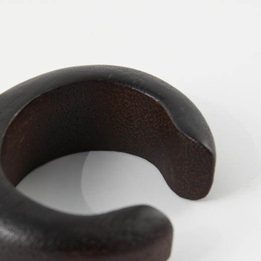 ROMI STUDIO 非金属木质手镯 天然鸡翅木纹理开口手镯RWCRP33539 商品图4