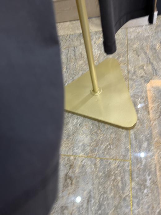 点此购买 lulu露露女士春夏季凉感砂洗垂坠喇叭裤 yw 326158 商品图10