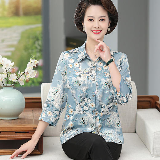 W592-1809-75-98 2025夏季新款杭州妈妈装真丝香云纱衬衫中老年洋气小衫时尚上衣 商品图1