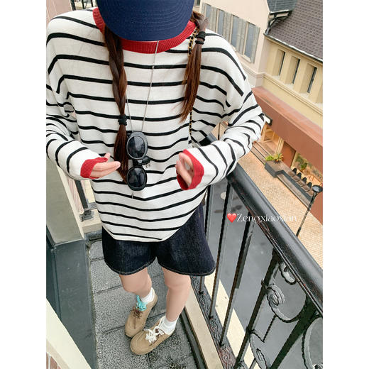 <曾小咸推荐>撞色条纹宽松长袖针织衫 商品图1