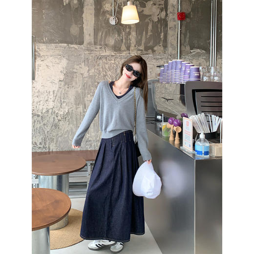 <曾小咸推荐>3.17现货秒杀 ！微信超特价！2色假两件拼接针织衫 日常159.99 立减80 秒杀79.99！！半身裙 秒杀99.99！！ 商品图2