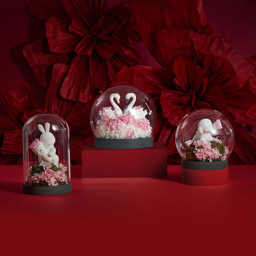 【水晶之恋】ROSEONLY诺誓 水晶之恋 永生玫瑰花 Baby宝贝系列 钟罩圆罩 白兔 白独角兽 白守爱狗 送朋友送家人 商品图0