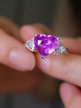 3.02ct刻面蓝宝石戒指