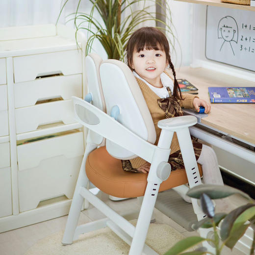【奇妙屋Z4智研椅】 符合人体工学的专业儿童椅 场景百搭 室内室外都可用【开学季活动（截止9.15号）下单椅子+大白桌套装，师傅免费上门安装，活动赠科技绒椅套】 商品图7