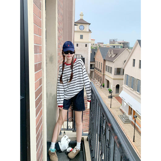 <曾小咸推荐>撞色条纹宽松长袖针织衫 商品图2