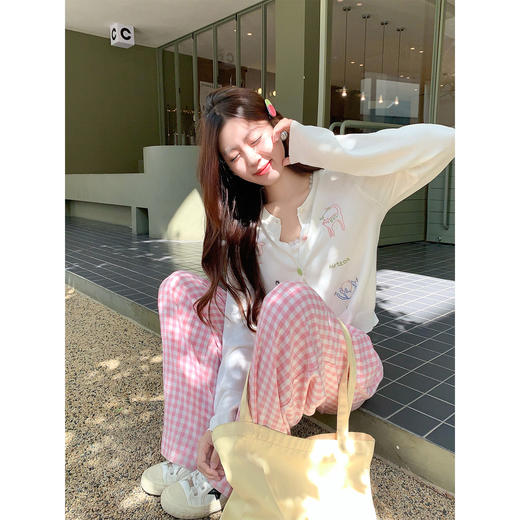 <曾小咸推荐>韩系温柔猫咪绣花针织开衫防晒衫 商品图4