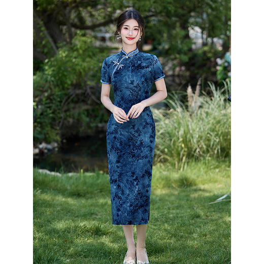 ＬＳＢ3918新中式改良旗袍蓝色植绒修身显瘦年轻款复古民国风2025年夏季新款 商品图0