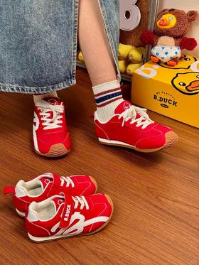 oi！！被亲子阿甘鞋的颜值美到了🤩